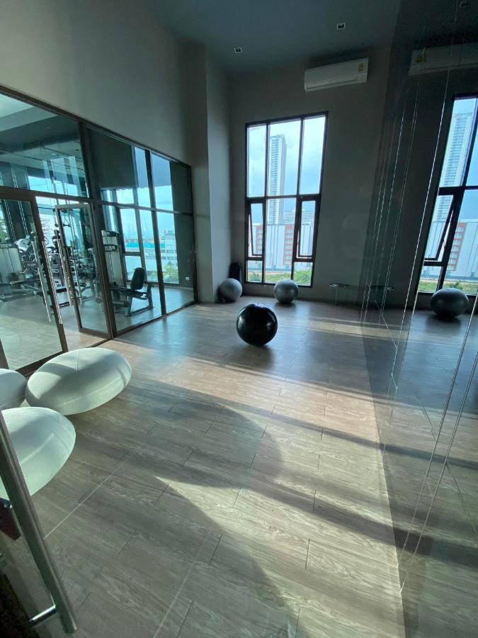 Aeras Jomtien By Cherry Aparthotel Esterno foto