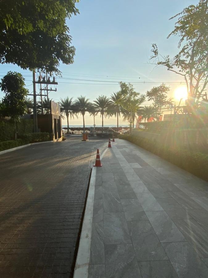 Aeras Jomtien By Cherry Aparthotel Esterno foto